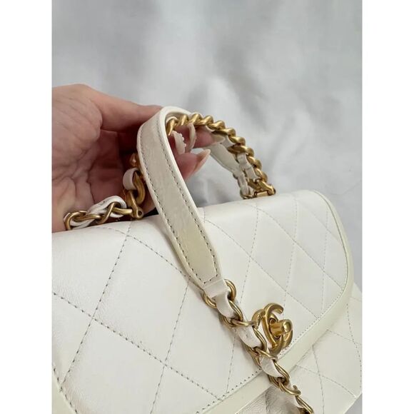 Chanel Timeless Classique Top Handle Leather Bag Quilted Flap White Cream Gold - Picture 4 of 15